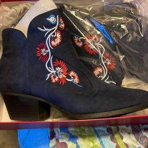 Carlos ankle boots